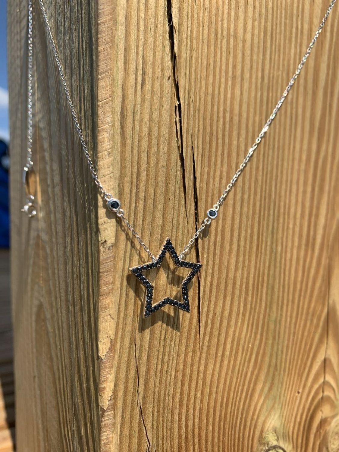 Naszyjnik srebrny gwiazdka z czarnymi cyrkoniami Dall'Acqua N BY 191 087.jpg